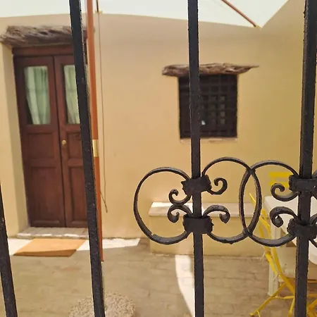 Foresteria Di Carboni *